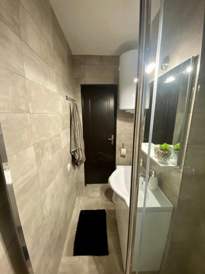 T&T Apartman Praid Exterior photo